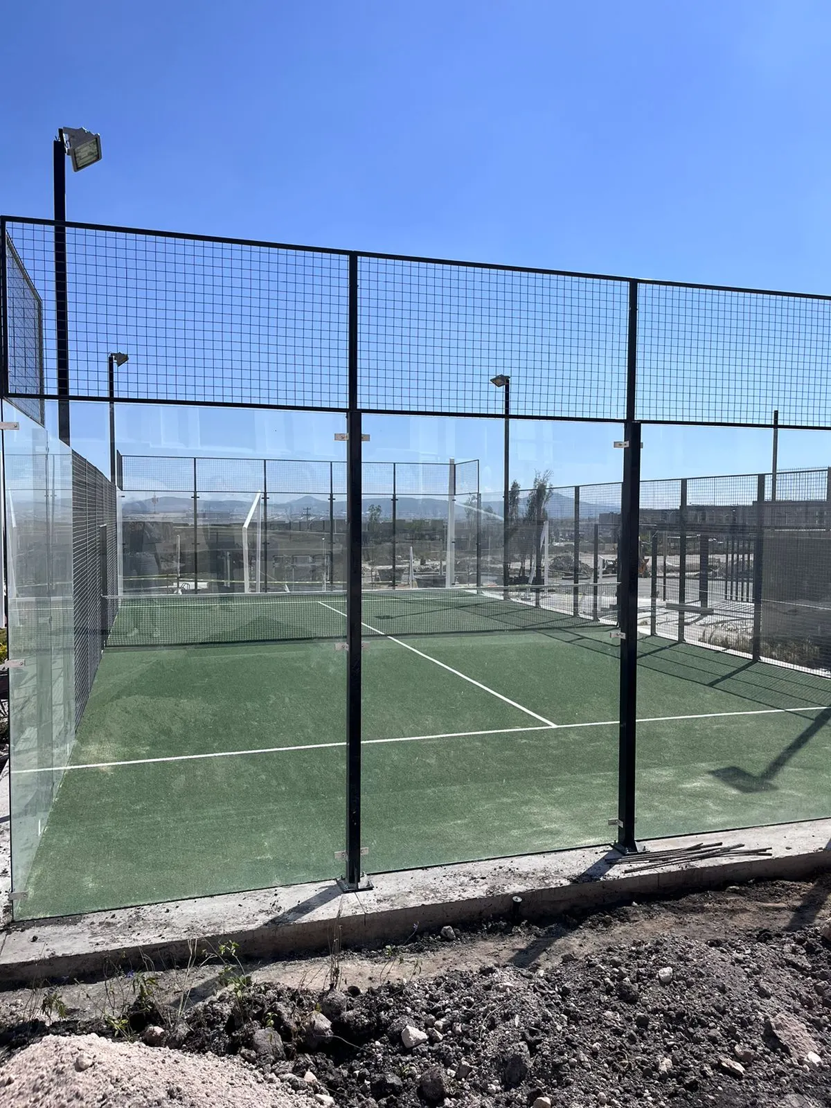 Cancha de pickleball complejo